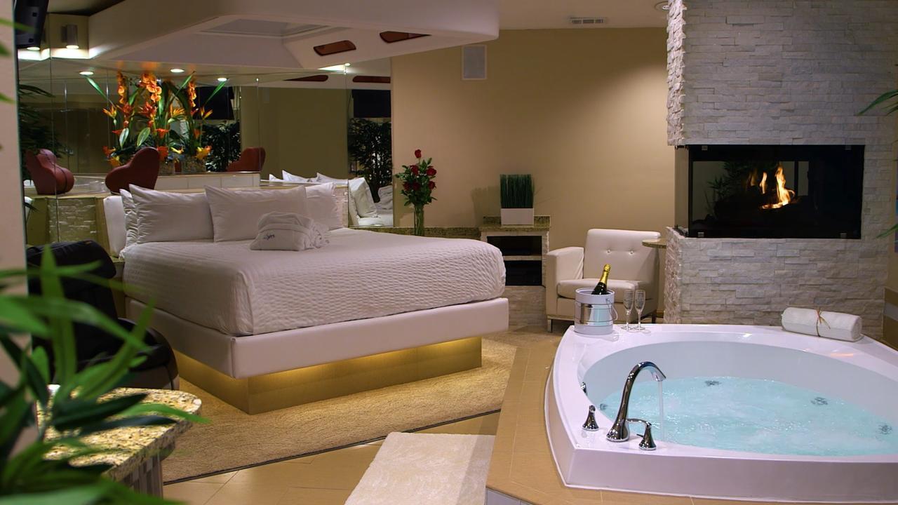 Sybaris Pool Suites Frankfort - Adults Only Kültér fotó